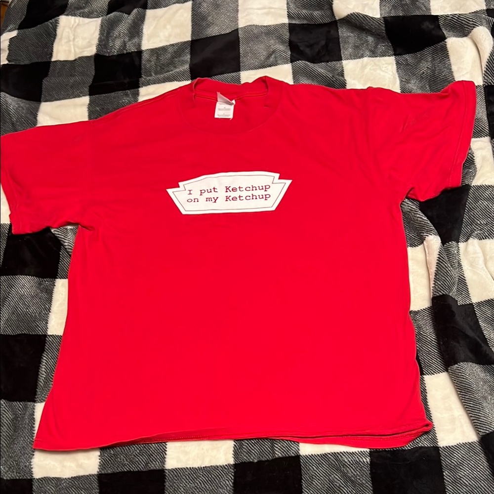 Red Graphic Tee with Ketchup Design size Large